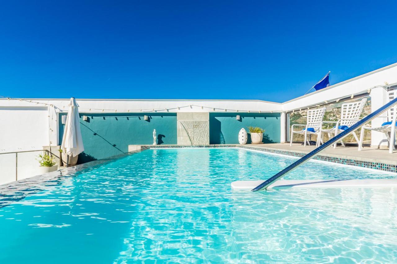 Hotel Miba Salobrena Luaran gambar